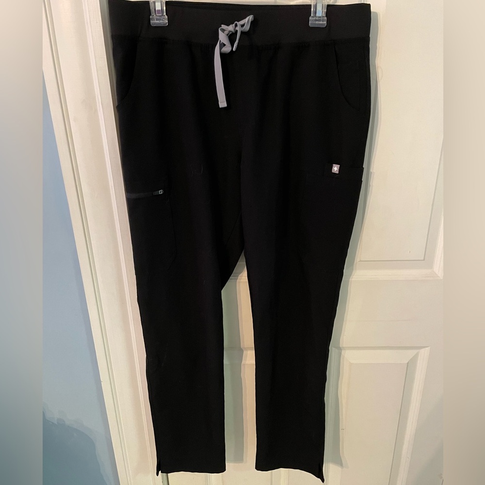 Figs Yola Skinny Scrub Pants